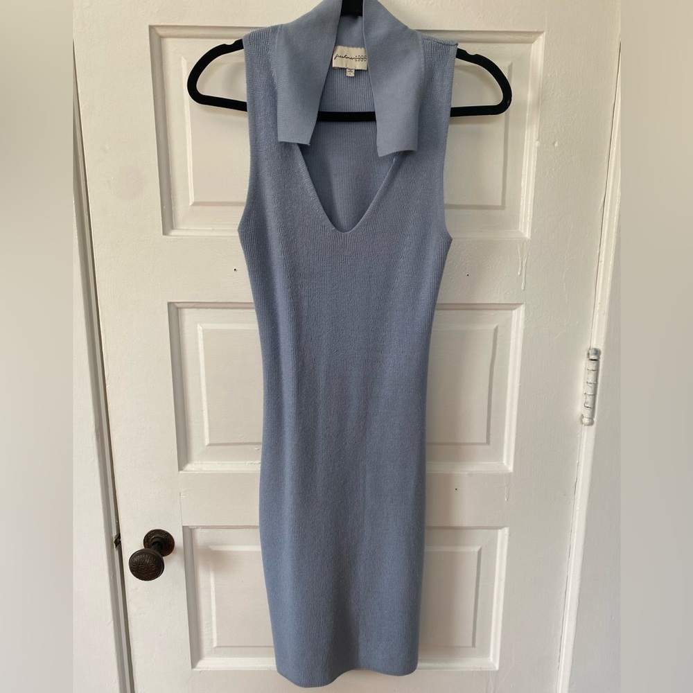 Freshman Blue Sheath V-Neck Cocktail Dress